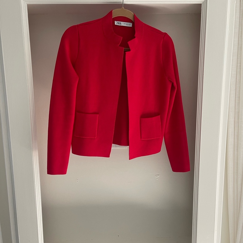 Zara Women's bold Red woven blazer size small